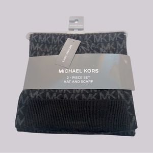Michael Kors, 2 -Piece Set Hat & Scarf